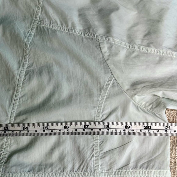 Lululemon Women's Lightweight Packable Jacket, Water-Repellent Windbreaker - Picture 10 of 16